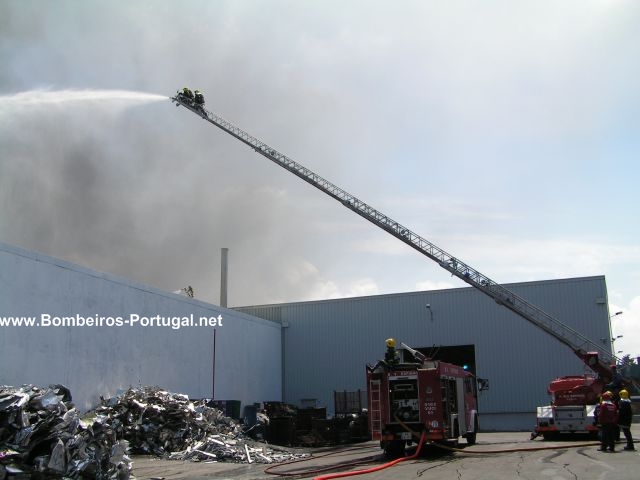 Incêndio Industrial Rio Meão - S. Maria da Feira